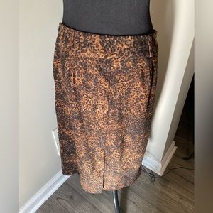 Harve Benard animal print straight skirt, size 10
